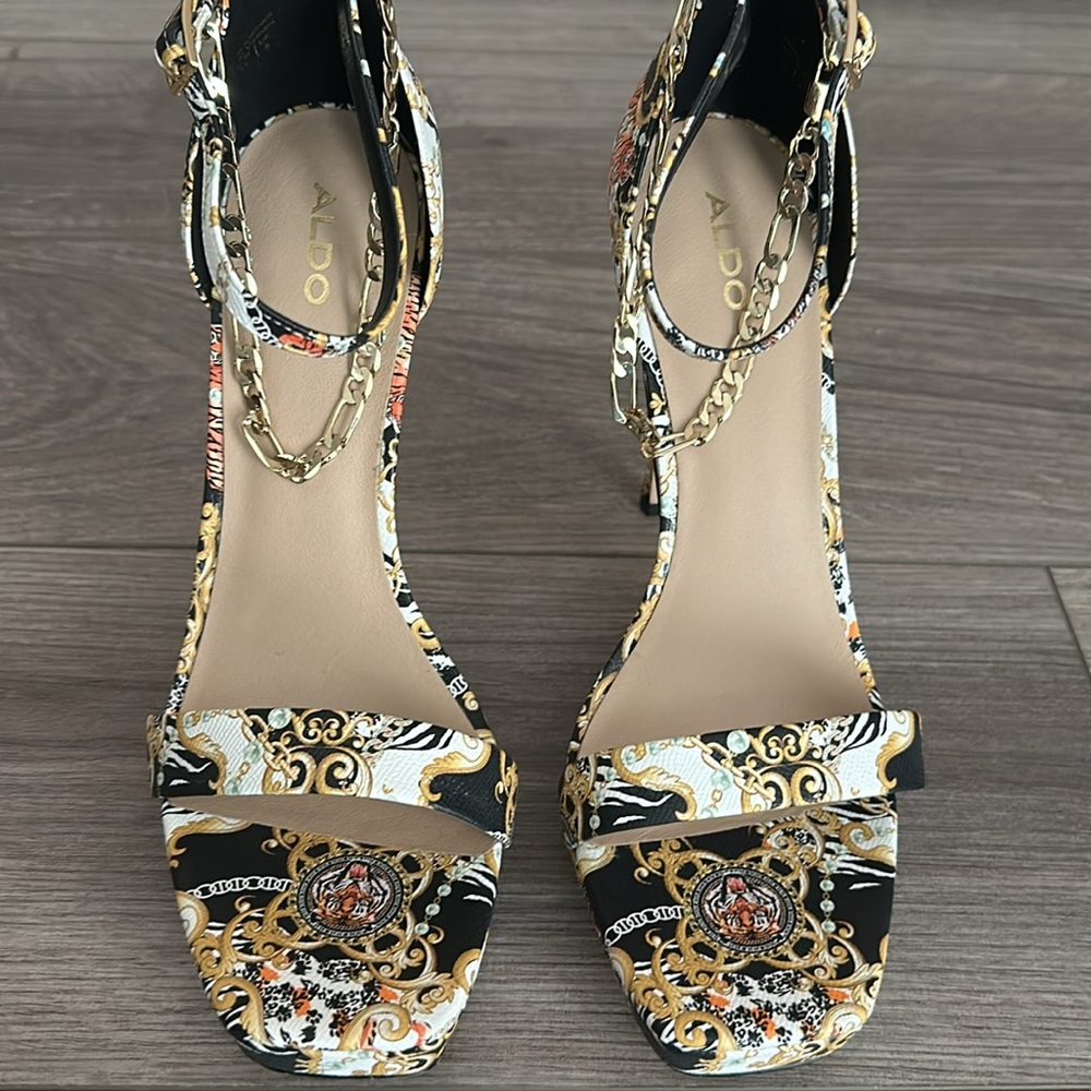 BRAND NEW in Original Box ALDO Scarlett Chain Ankle Strap Sandal Heels - Picture 8 of 8